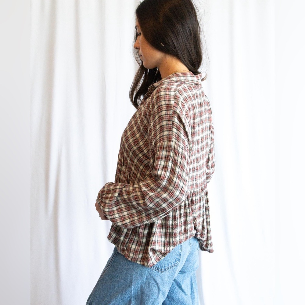 American Eagle Plaid Top - Picture 2 of 11